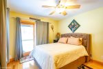 First Floor Master Bedroom w/ Queen Bed